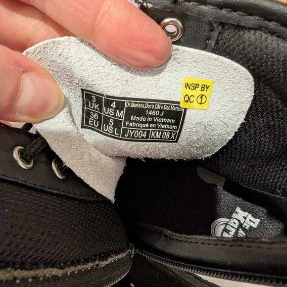 Dr. Martens, White. Girls Size 4. Brand New Never Worn. So Cute. - Picture 2 of 5